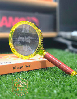 ذره بین دسته دار طلایی سایز 80 میل مدل magnifier